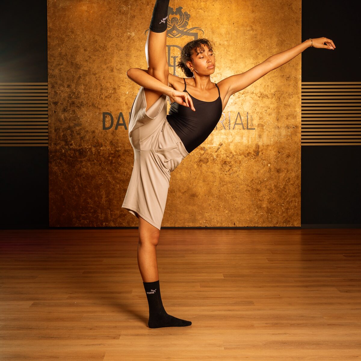 Xenia Igiebor — Trainerin bei DANCEIMPERIAL Regensburg